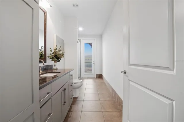 $3,450,000 | 3215 Gulf City Road, Ruskin, FL 33570