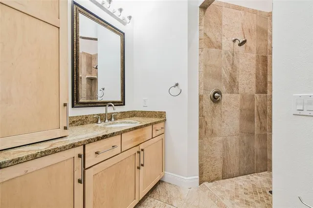 $3,450,000 | 3215 Gulf City Road, Ruskin, FL 33570