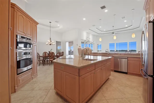 $3,450,000 | 3215 Gulf City Road, Ruskin, FL 33570