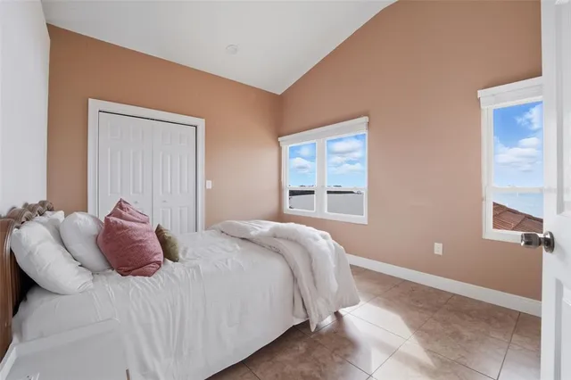 $3,450,000 | 3215 Gulf City Road, Ruskin, FL 33570