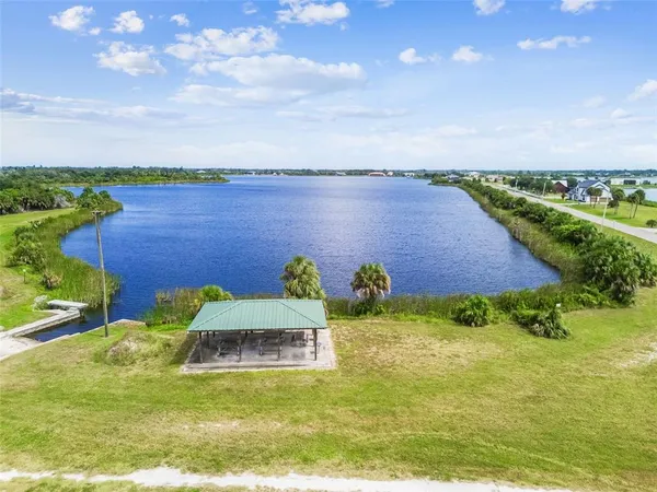 $3,450,000 | 3215 Gulf City Road, Ruskin, FL 33570