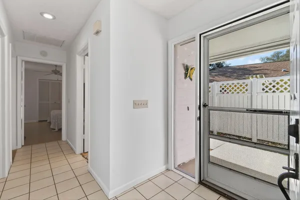 $429,250 | 13196 Southeast Point O Woods Court, Hobe Sound, FL 33455