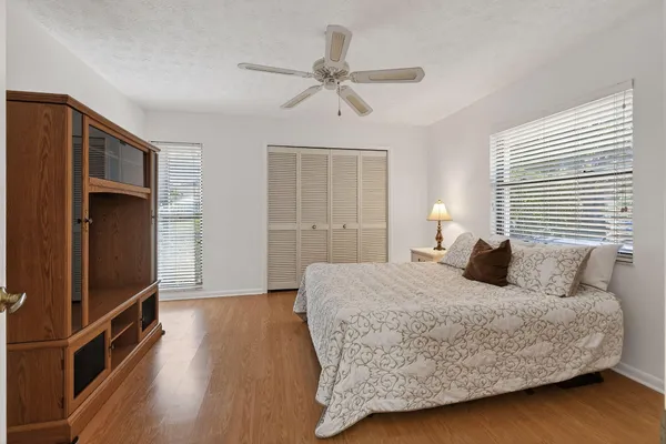 $429,250 | 13196 Southeast Point O Woods Court, Hobe Sound, FL 33455