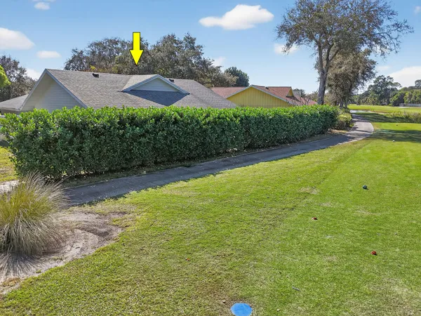 $429,250 | 13196 Southeast Point O Woods Court, Hobe Sound, FL 33455