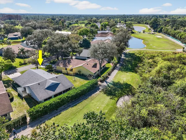 $429,250 | 13196 Southeast Point O Woods Court, Hobe Sound, FL 33455