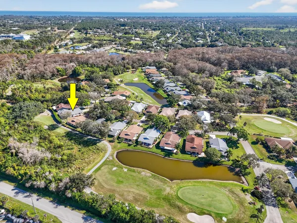 $429,250 | 13196 Southeast Point O Woods Court, Hobe Sound, FL 33455