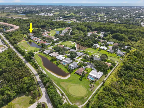 $429,250 | 13196 Southeast Point O Woods Court, Hobe Sound, FL 33455