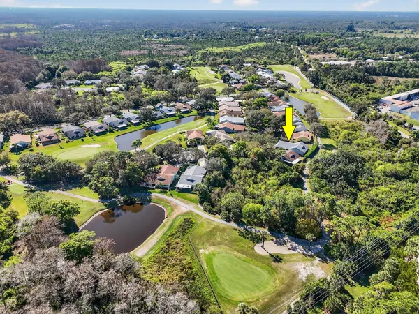 $429,250 | 13196 Southeast Point O Woods Court, Hobe Sound, FL 33455