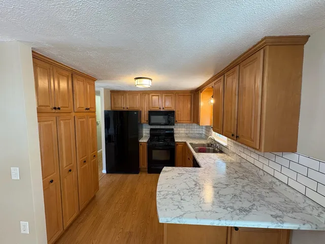 $3,200 | 15 Kingston Drive, Nashua, NH 03060