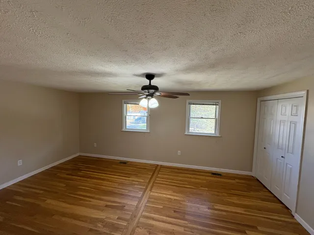 $3,200 | 15 Kingston Drive, Nashua, NH 03060