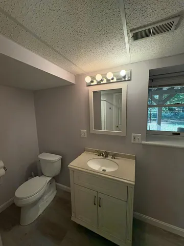 $3,200 | 15 Kingston Drive, Nashua, NH 03060