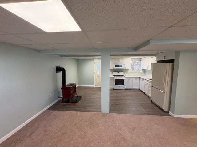 $3,200 | 15 Kingston Drive, Nashua, NH 03060