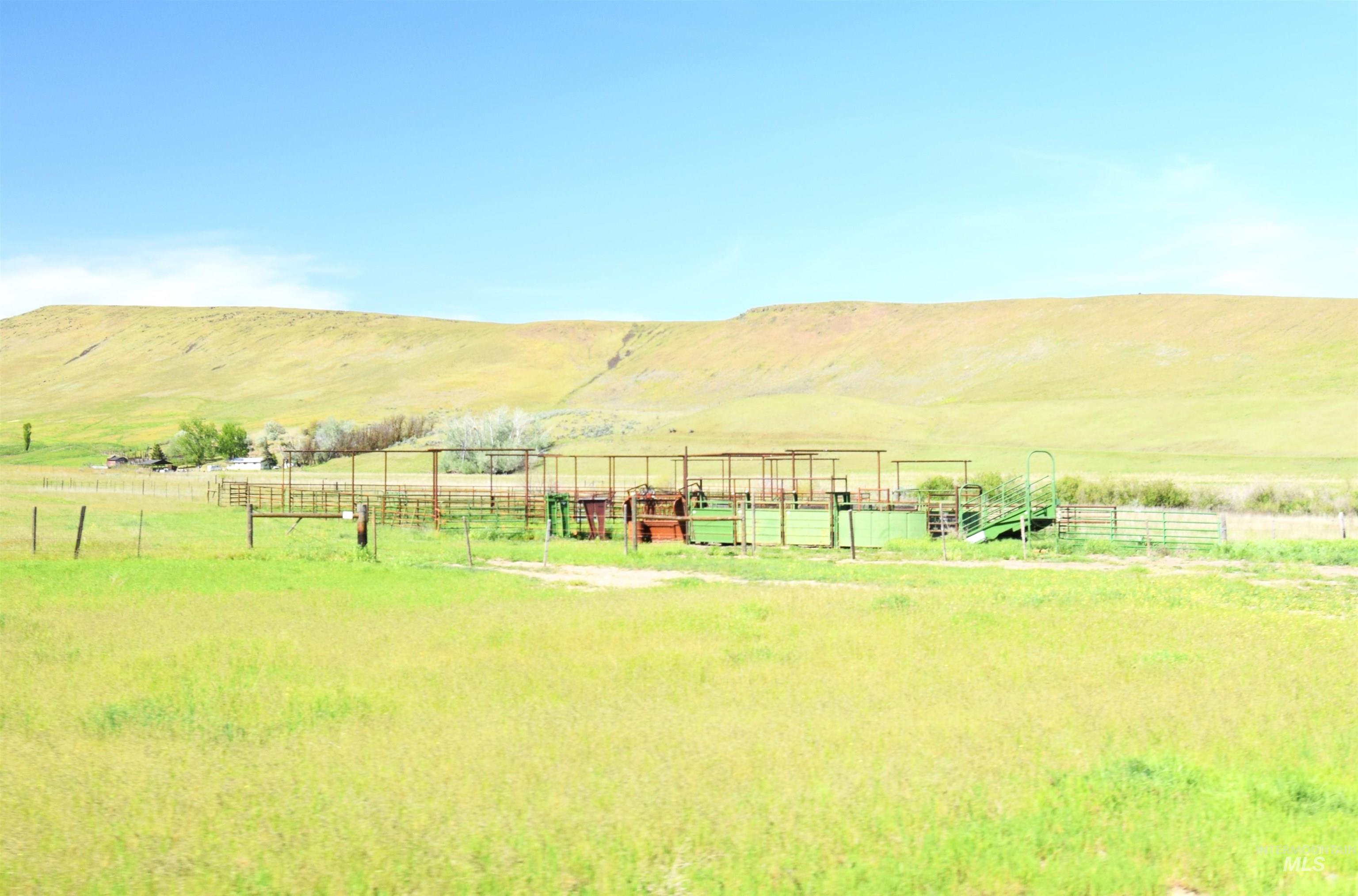 114 Paddock Valley Road Payette, ID 83661 - Photo 11 of 32