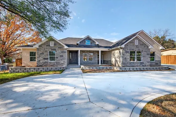 $490,000 | 1809 Bluebonnet Avenue, Denison, TX 75020