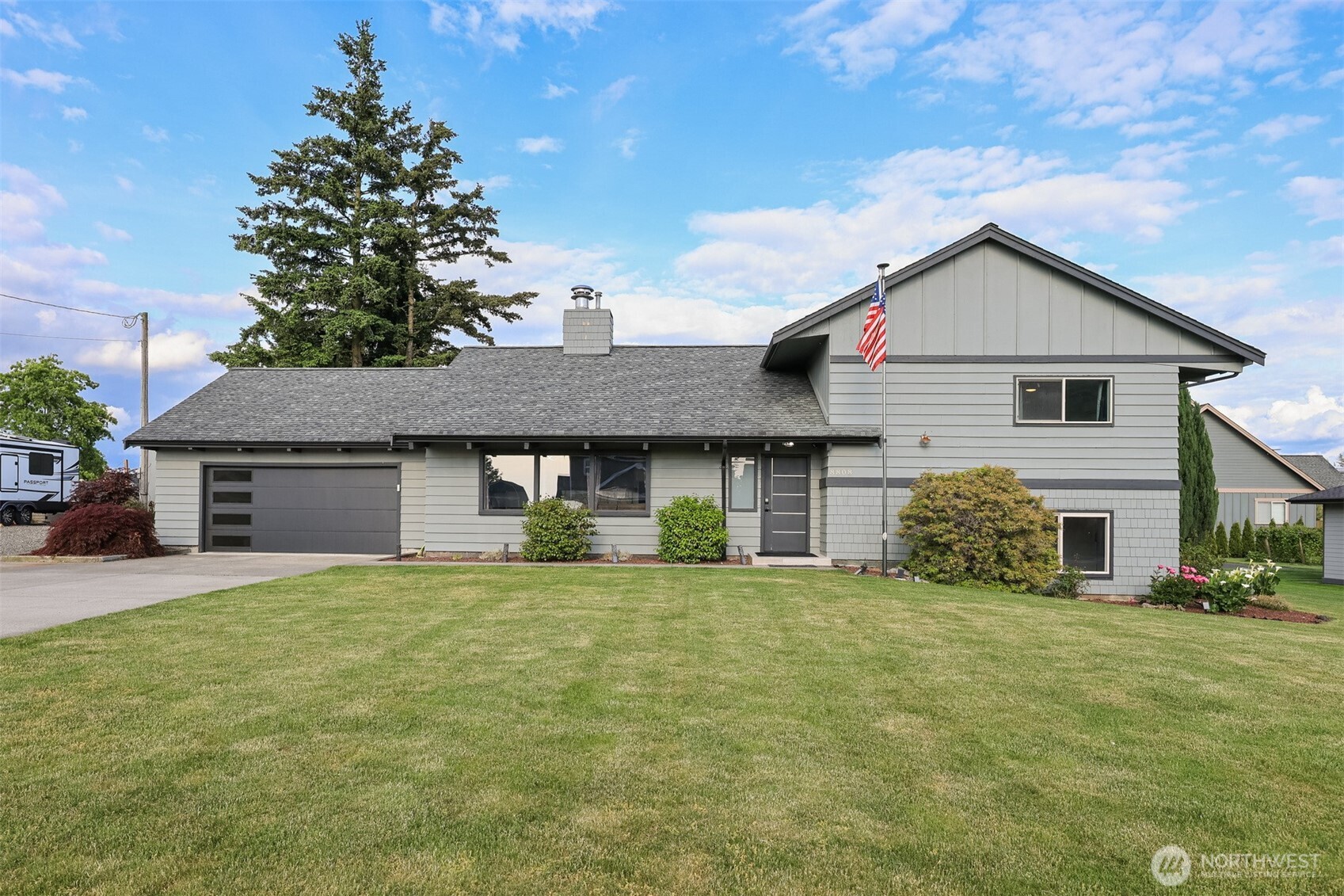 8808 Line Road Lynden, WA 98264 - Photo 1 of 36
