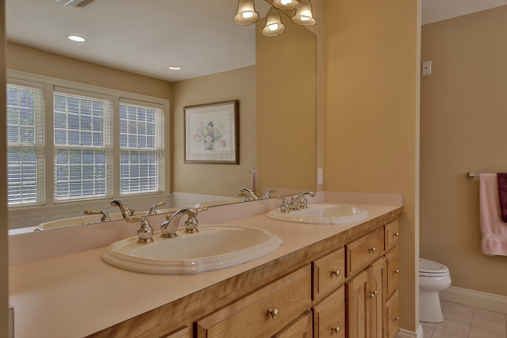 25 Woodman Road Amesbury, MA 01913 - Photo 26 of 30