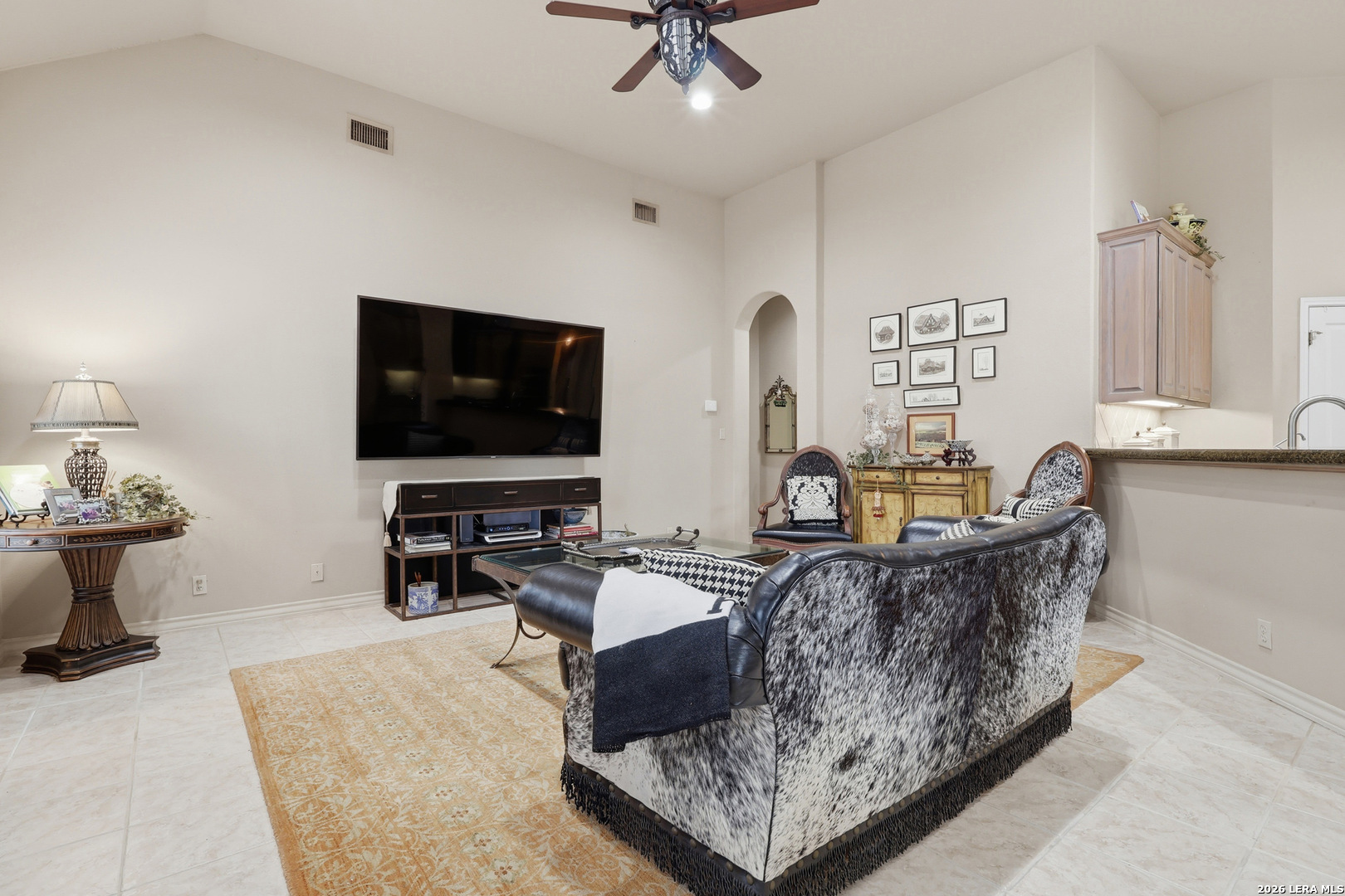 29736 No Le Hace Fair Oaks Ranch Fair Oaks Ranch, TX 78015 - Photo 13 of 35