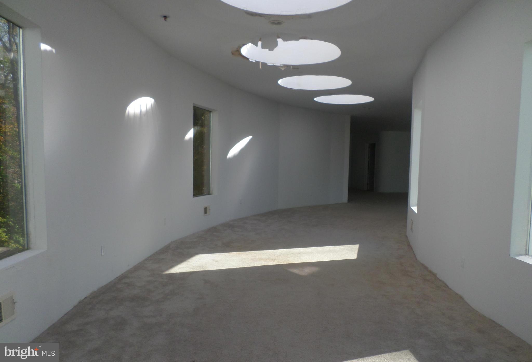 8505 Brickyard Road Potomac, MD 20854 - Photo 14 of 30 Interior (General)