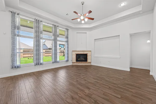 $450,000 | 15410 Trumball Manor Drive, Humble, TX 77346