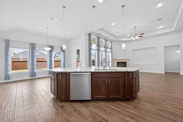 $450,000 | 15410 Trumball Manor Drive, Humble, TX 77346