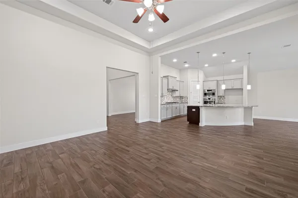 $450,000 | 15410 Trumball Manor Drive, Humble, TX 77346