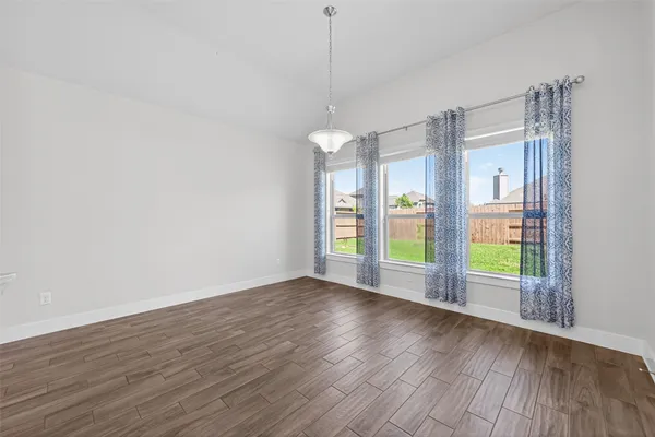 $450,000 | 15410 Trumball Manor Drive, Humble, TX 77346