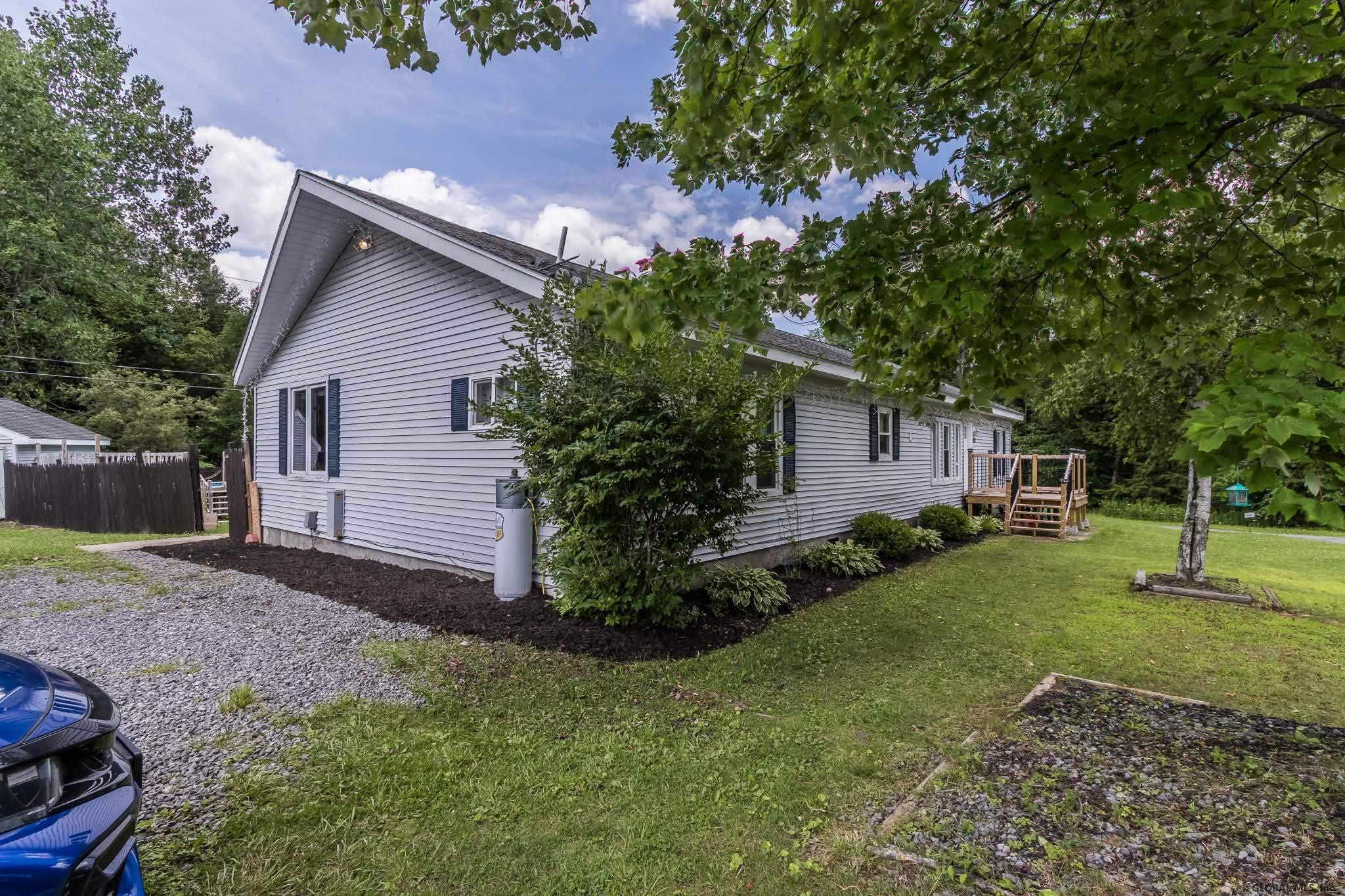 273 Smith Road Perth, NY 12010 - Photo 2 of 32 Photo 2