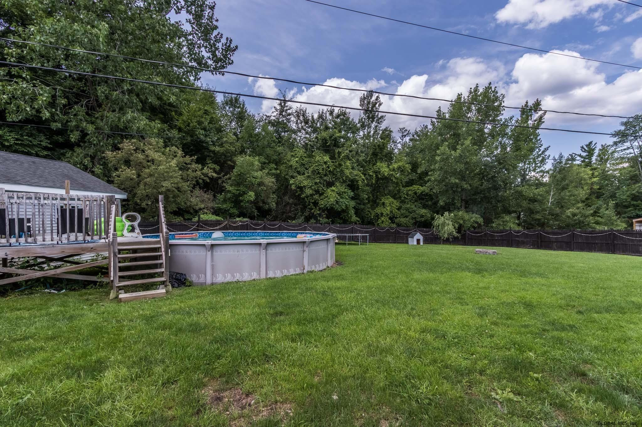 273 Smith Road Perth, NY 12010 - Photo 4 of 32 Photo 4