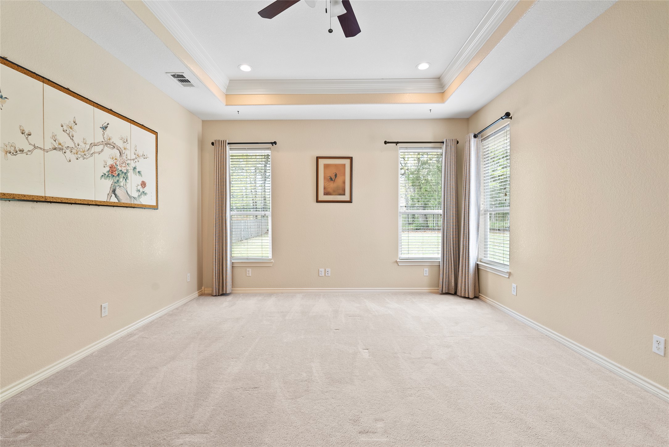 330 Arbors Circle Elgin, TX 78621 - Photo 15 of 37