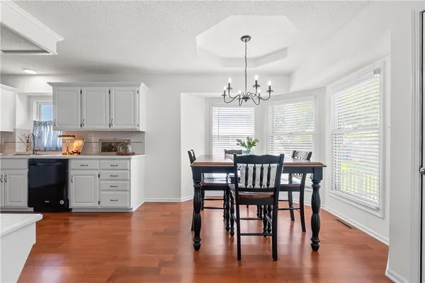 $325,000 | 608 Southeast Shiloh Drive, Lee's Summit, MO 64063