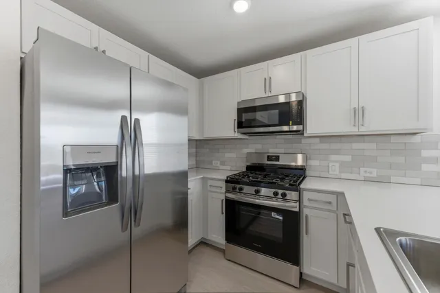 $1,795 | 385 Keefer, Kyle, TX 78640