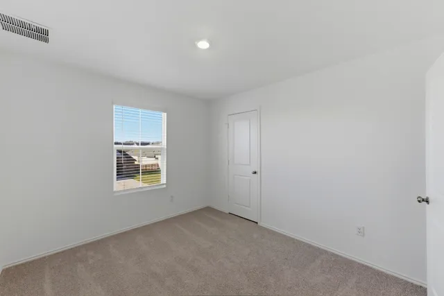 $1,795 | 385 Keefer, Kyle, TX 78640