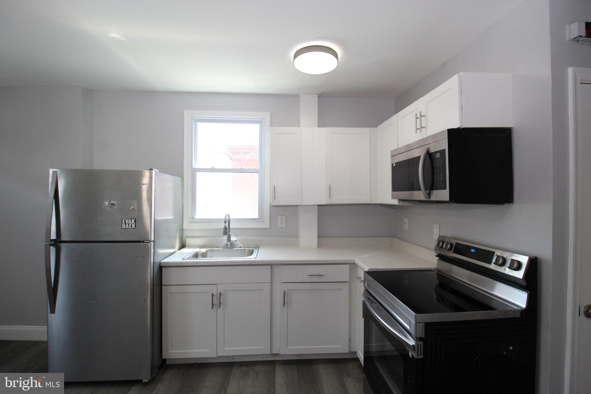 1913 South 20th Street, Unit 4 Philadelphia, PA 19145 - Photo 14 of 19