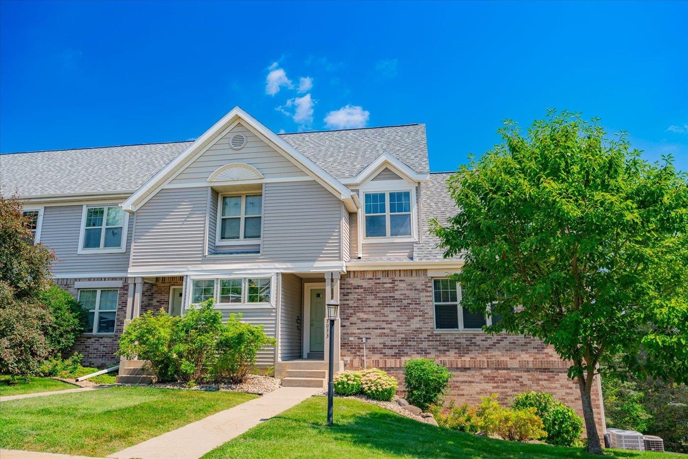 3033 Stratton Way Madison, WI 53719 - Photo 1 of 1 Gallery Image 1