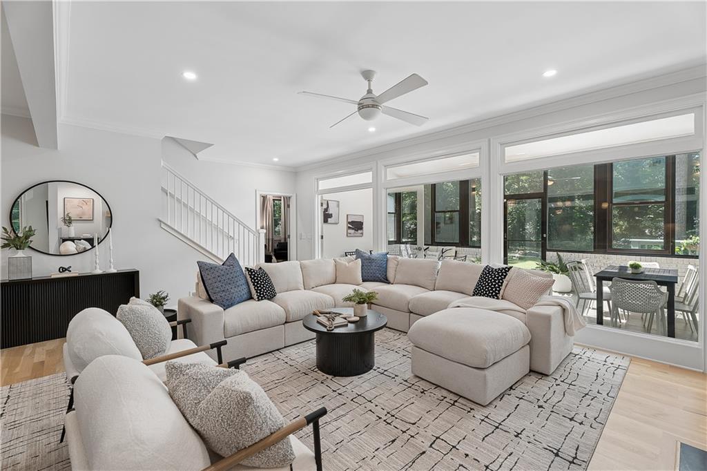 2094 Azalea Circle Decatur, GA 30033 - Photo 17 of 41