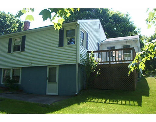 33 Ridgewood Road Worcester, MA 01606 - Photo 2 of 3 Gallery Image 2