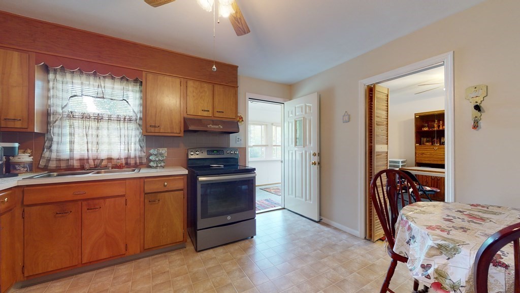 30 Tupelo Road Worcester, MA 01606 - Photo 10 of 36 Gallery Image 10