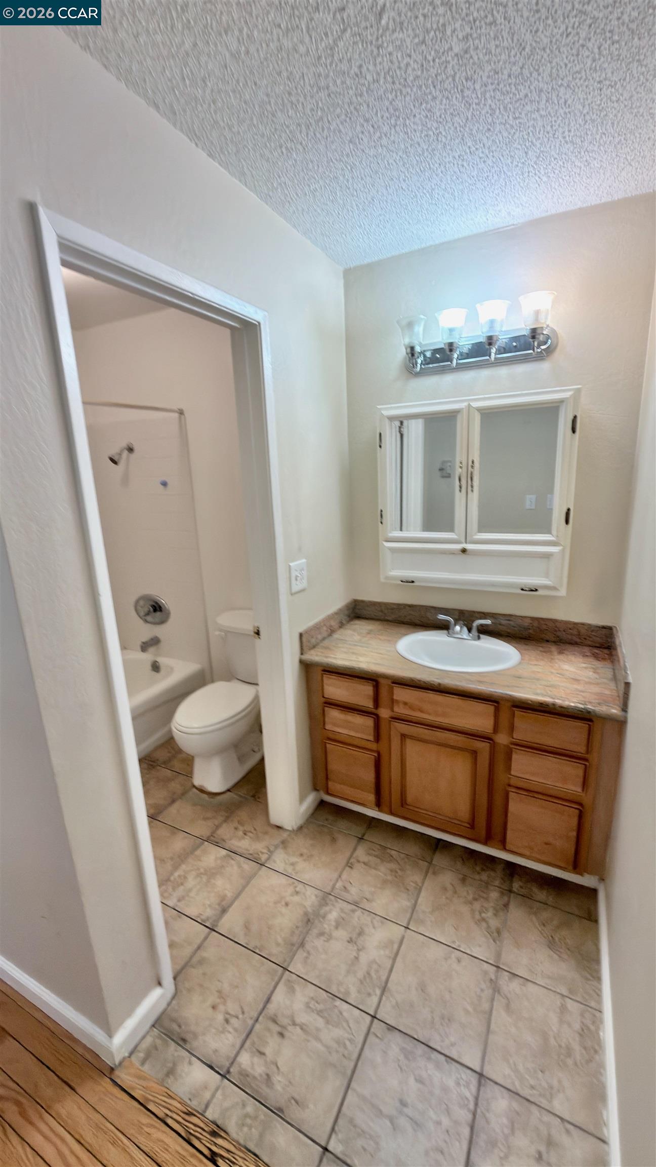 1360 Del Rio Court, Unit 4 Concord, CA 94518 - Photo 17 of 22 Gallery Image 17