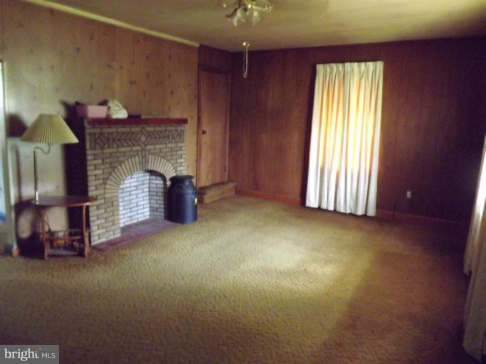 11623 Philadelphia Road White Marsh, MD 21162 - Photo 12 of 27 Living Room