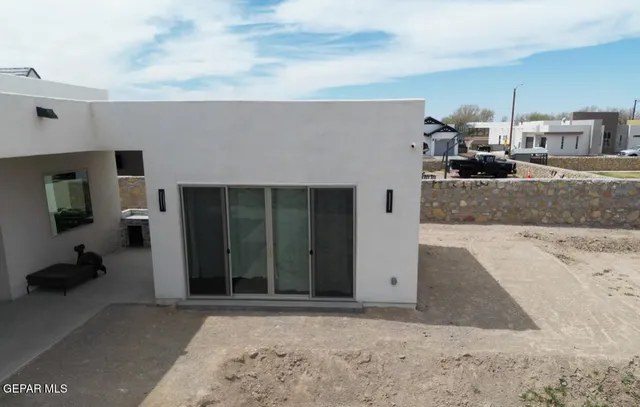 $629,000 | 321 Rio De Jazmin Circle, El Paso, TX 79932