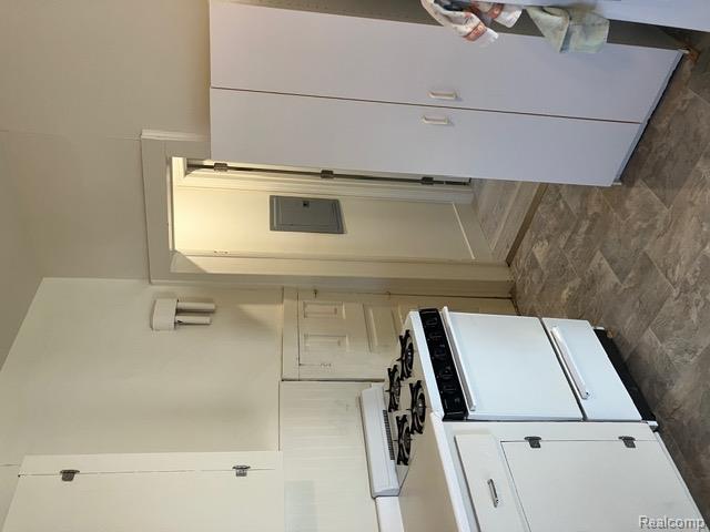 504 East Clinton Street Howell, MI 48843 - Photo 19 of 22
