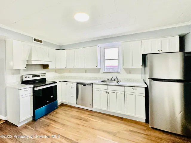 $1,400 | 7 Plum Place, Unit 2, Scranton, PA 18509