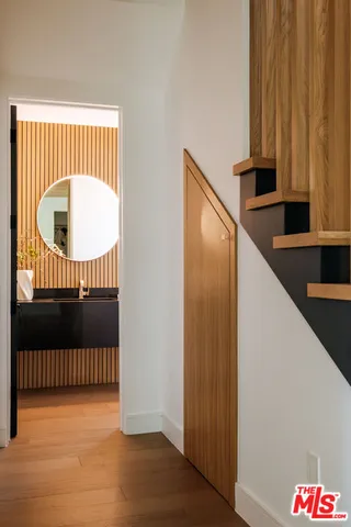 $3,700,000 | 15473 La Maida Street, Sherman Oaks, CA 91403