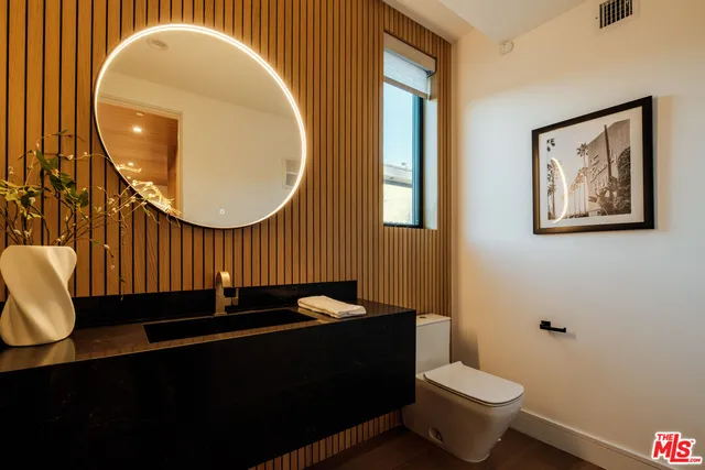 $3,700,000 | 15473 La Maida Street, Sherman Oaks, CA 91403