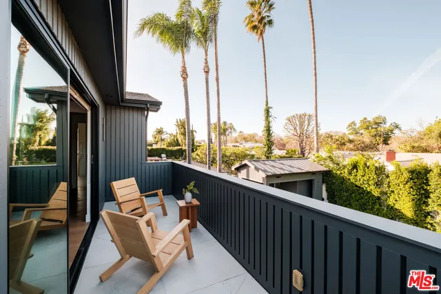 $3,700,000 | 15473 La Maida Street, Sherman Oaks, CA 91403