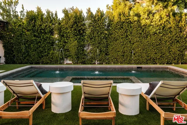 $3,700,000 | 15473 La Maida Street, Sherman Oaks, CA 91403