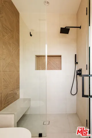 $3,700,000 | 15473 La Maida Street, Sherman Oaks, CA 91403