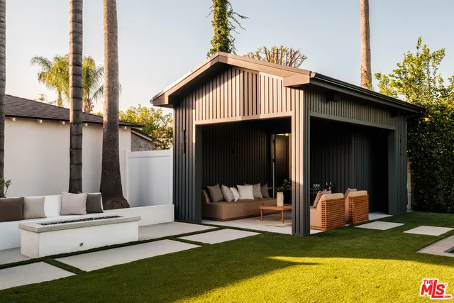 $3,700,000 | 15473 La Maida Street, Sherman Oaks, CA 91403