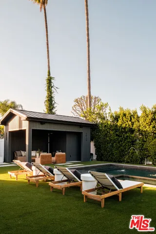 $3,700,000 | 15473 La Maida Street, Sherman Oaks, CA 91403