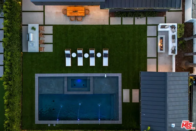 $3,700,000 | 15473 La Maida Street, Sherman Oaks, CA 91403